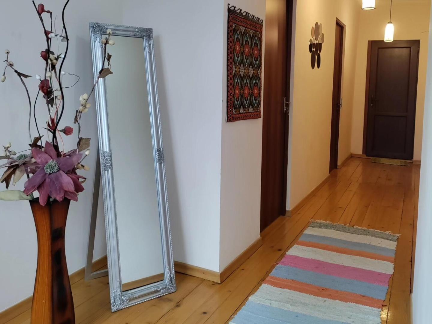 Village House 메스티아 외부 사진
