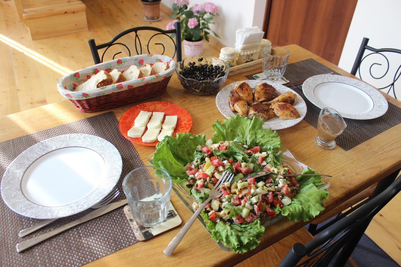 Village House 메스티아 외부 사진