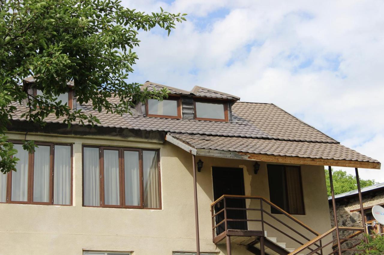 Village House 메스티아 외부 사진